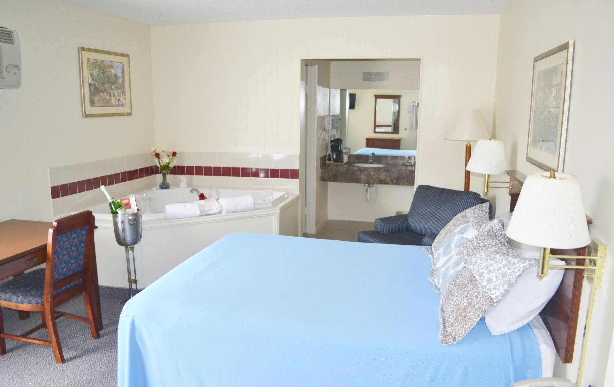 Main Street Lodge And Suites Port Huron Eksteriør billede