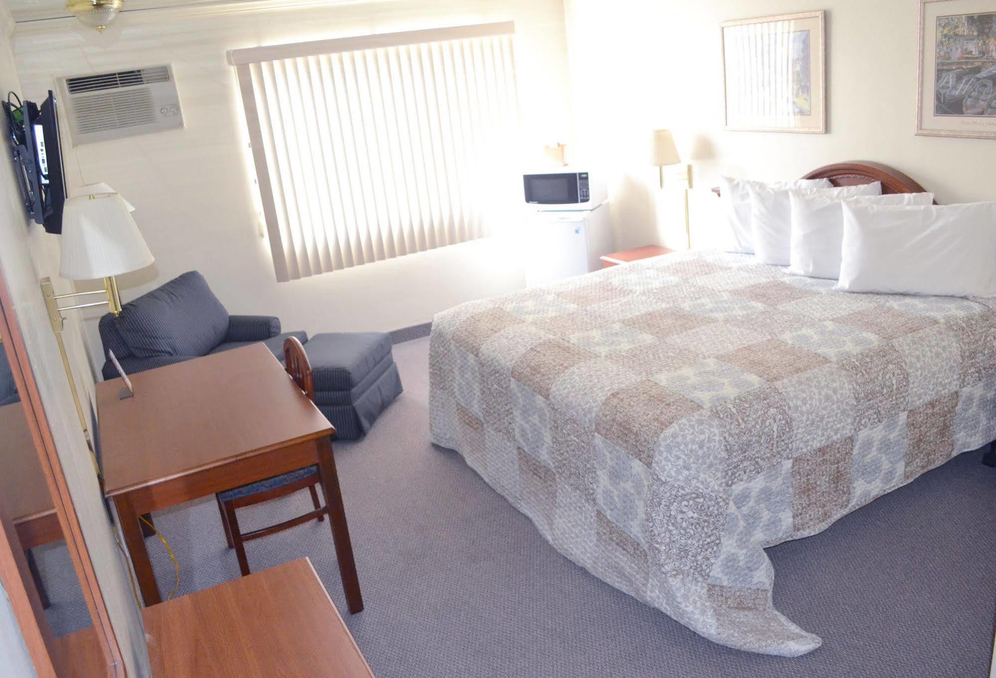 Main Street Lodge And Suites Port Huron Eksteriør billede